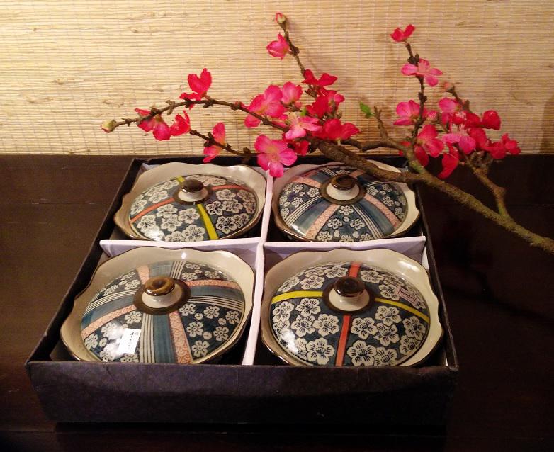 Asian Bowls Giftbox with Lid Porcelain 6inch Japanese Style Set 4 Piece
