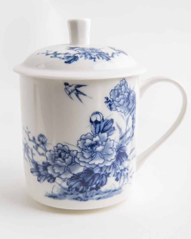 Chinese Tea Mug Porcelain Blue White Flowers