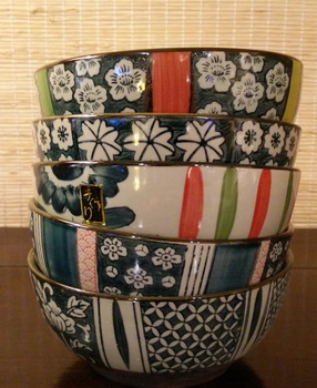 Asian Bowls Giftbox Porcelain 5.5inch Japanese Style Set 5 Piece